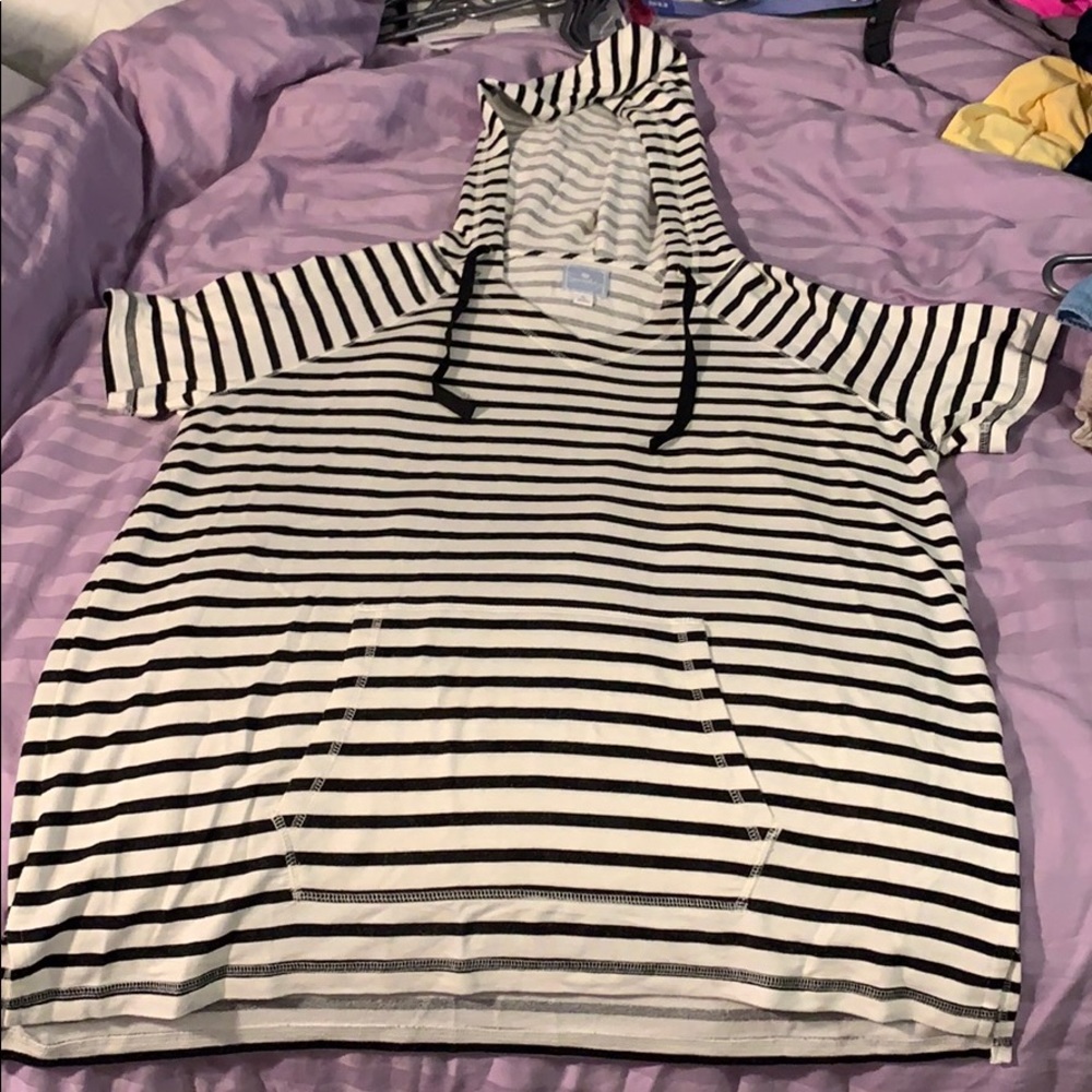 Striped short sleeve hoodie